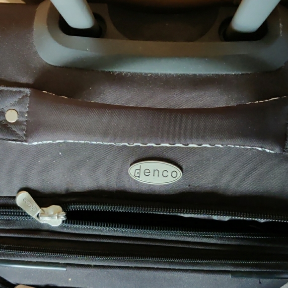 Boston Bruin's 21" Carry-On Luggage with Telescopic Handle & Rolling Wheels - Picture 3 of 5